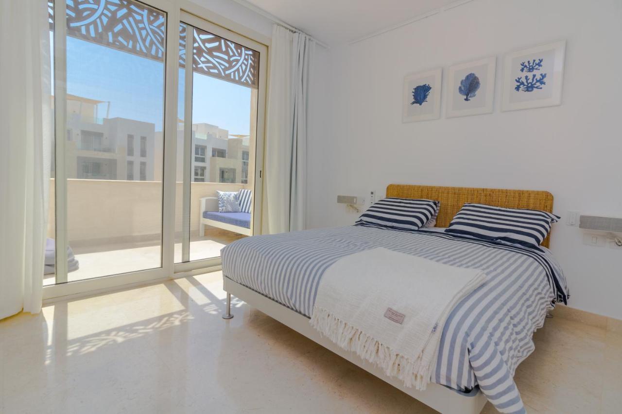 Ollystays Mangroovy Seaview 1Br Beach And Pool Free Access フルガダ エクステリア 写真
